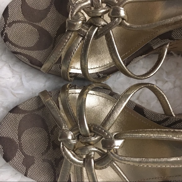 Coach Metallic Gold Joslin Heels sz 9 - Picture 4 of 8